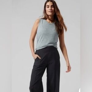 ATHLETA | Breezy Tank medium